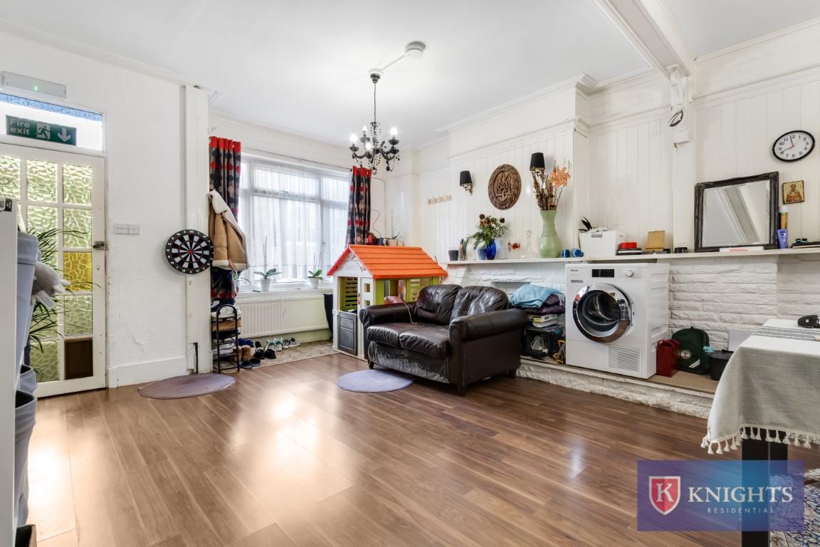 Property Image 62485144-6c8e-4339-8fb8-4ed304d835e4
