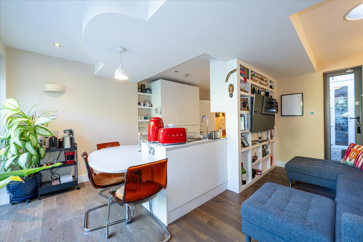 Property Image 624d5b32-0e37-475b-a20b-e37723100d67