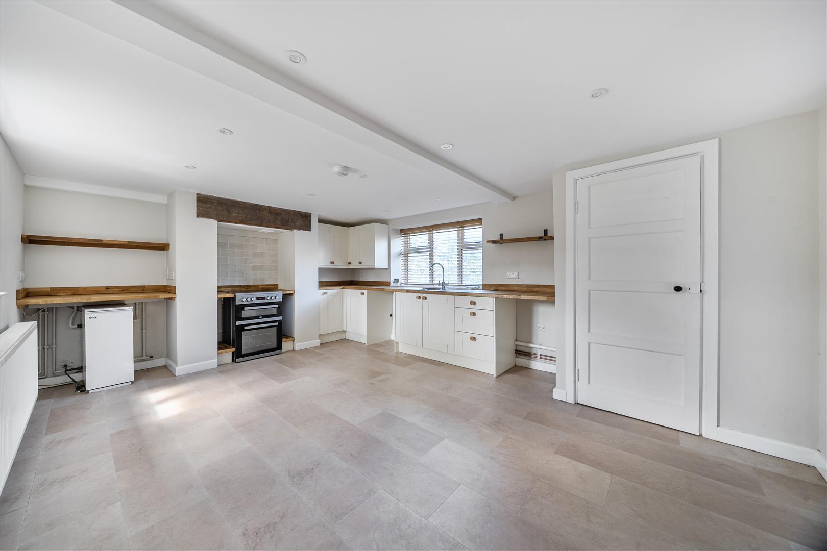 Property Image 625780c2-2b9c-47fc-857c-465e6458c35e