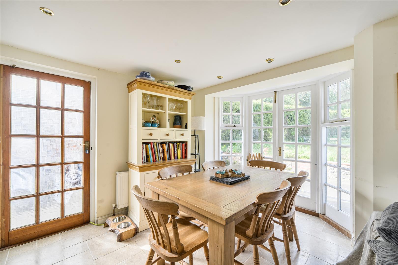 Property Image 625caa19-fd36-451a-9910-34bbfcae26ea