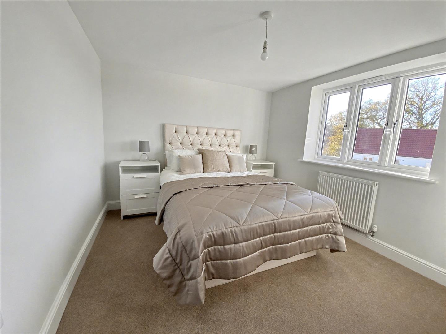 Property Image 625e8215-aa77-4807-aef3-47f782ac0233