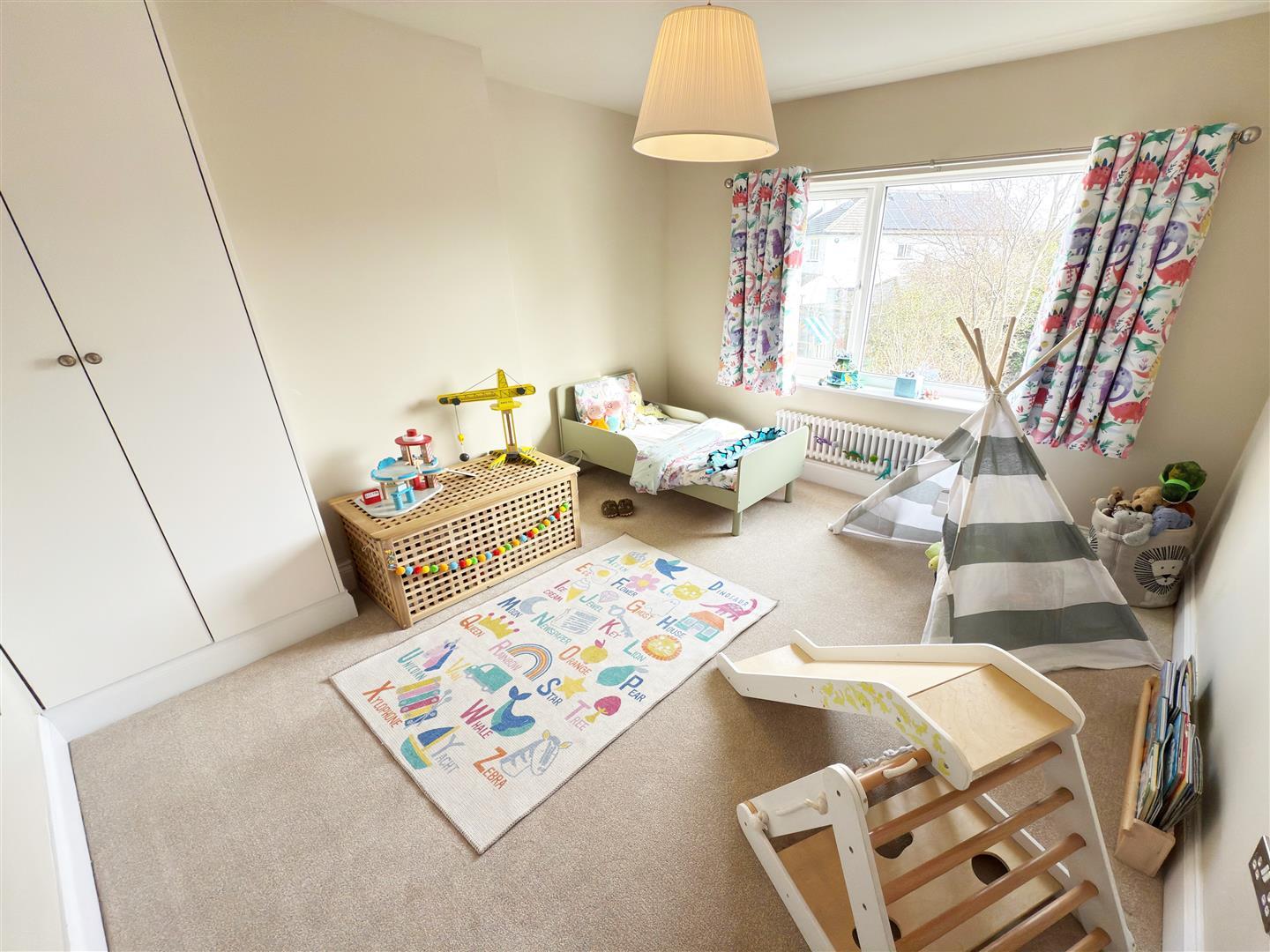 Property Image 626b0927-90ed-4129-9955-e4df4973f2c9