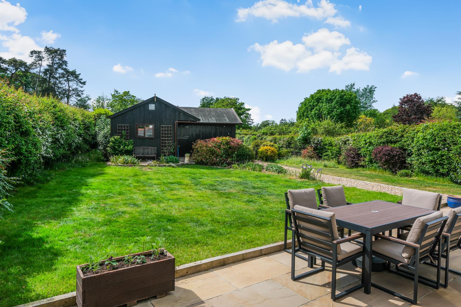 Property Image 626f0515-aa8c-42a2-822c-6d97e091bddd