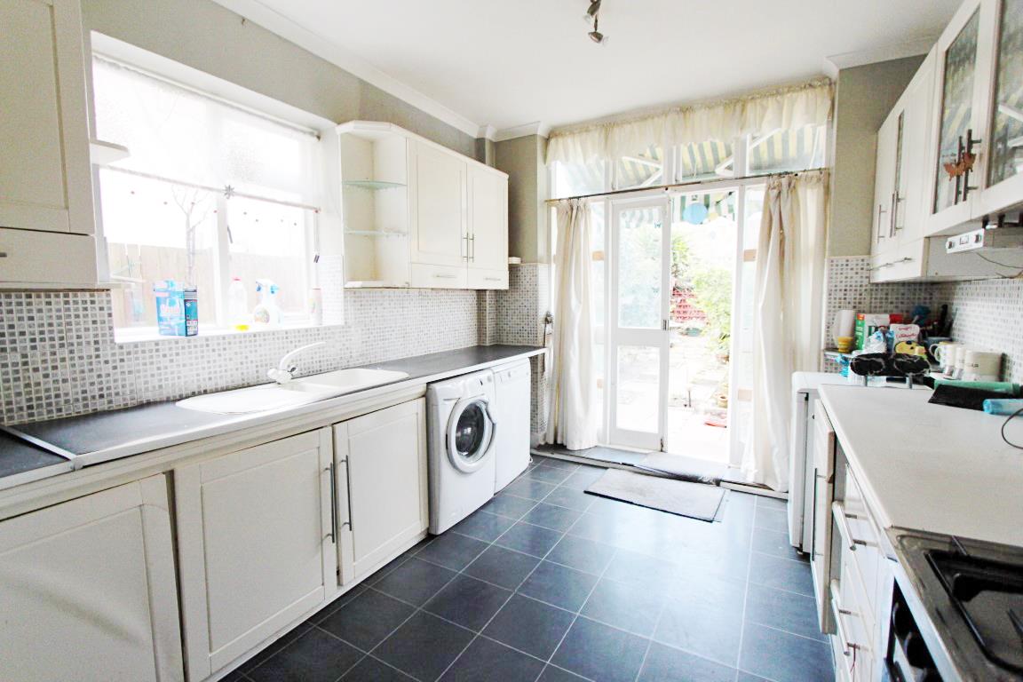 Property Image 62705154-960f-4772-ba32-93624daa24df