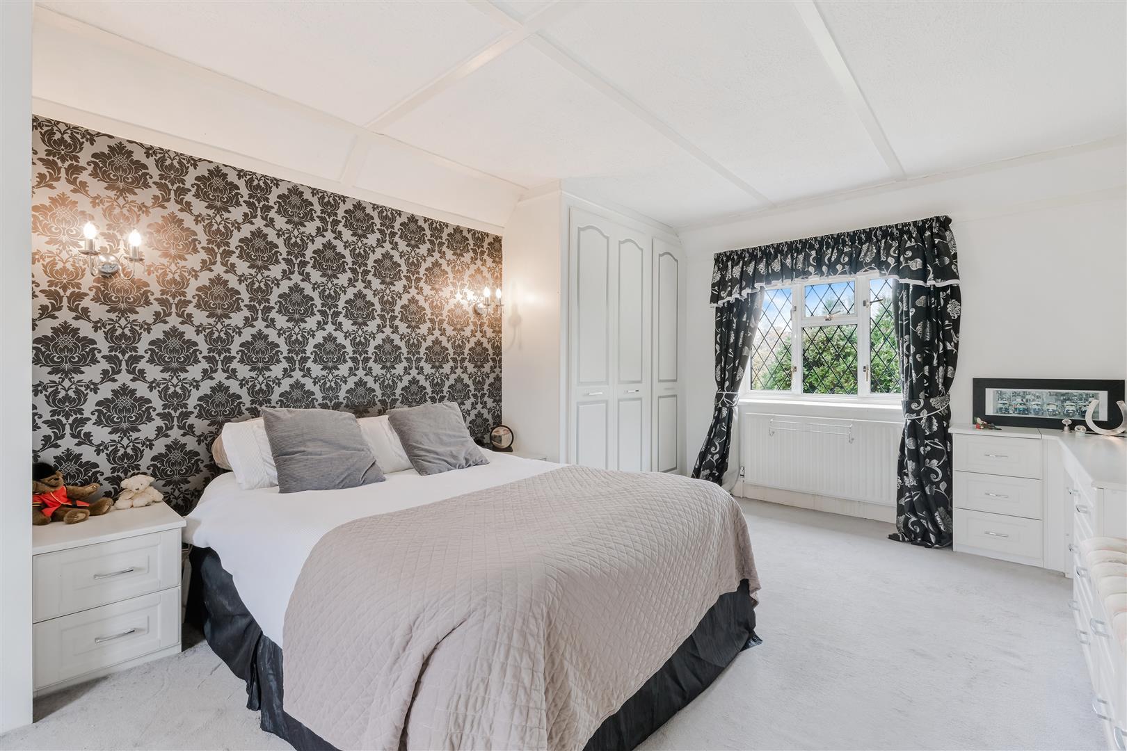 Property Image 627eb20a-0348-426c-911c-45e044d75f7d