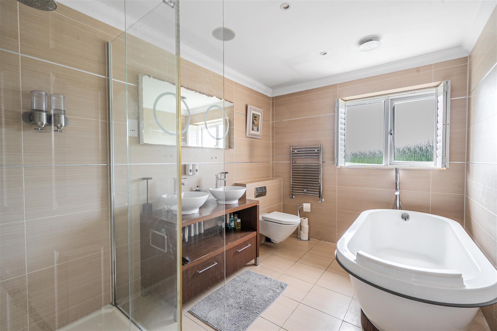 Property Image 6282edb7-cd97-4075-bc8d-ecf3a3398447