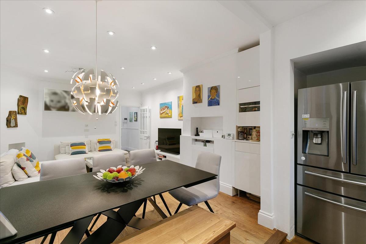Property Image 62846f01-f4a2-43f3-80d7-af6d2f47a187