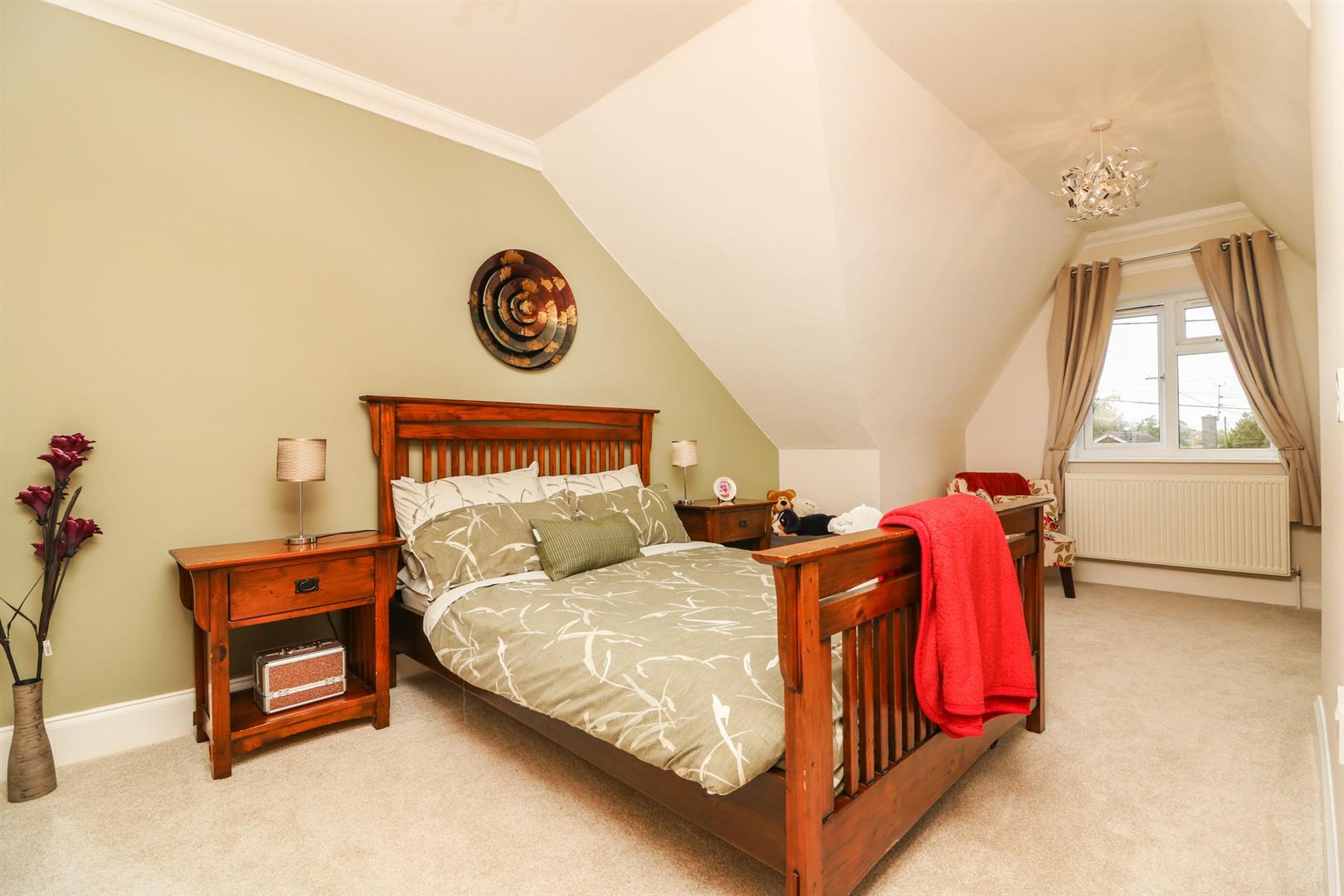 Property Image 628bd0d7-e3fb-4504-aef8-57ff859cc786