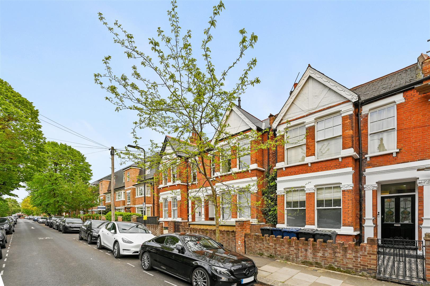 Property Image 628e6cf2-cc93-4853-8ef1-17dac5ad8d6a