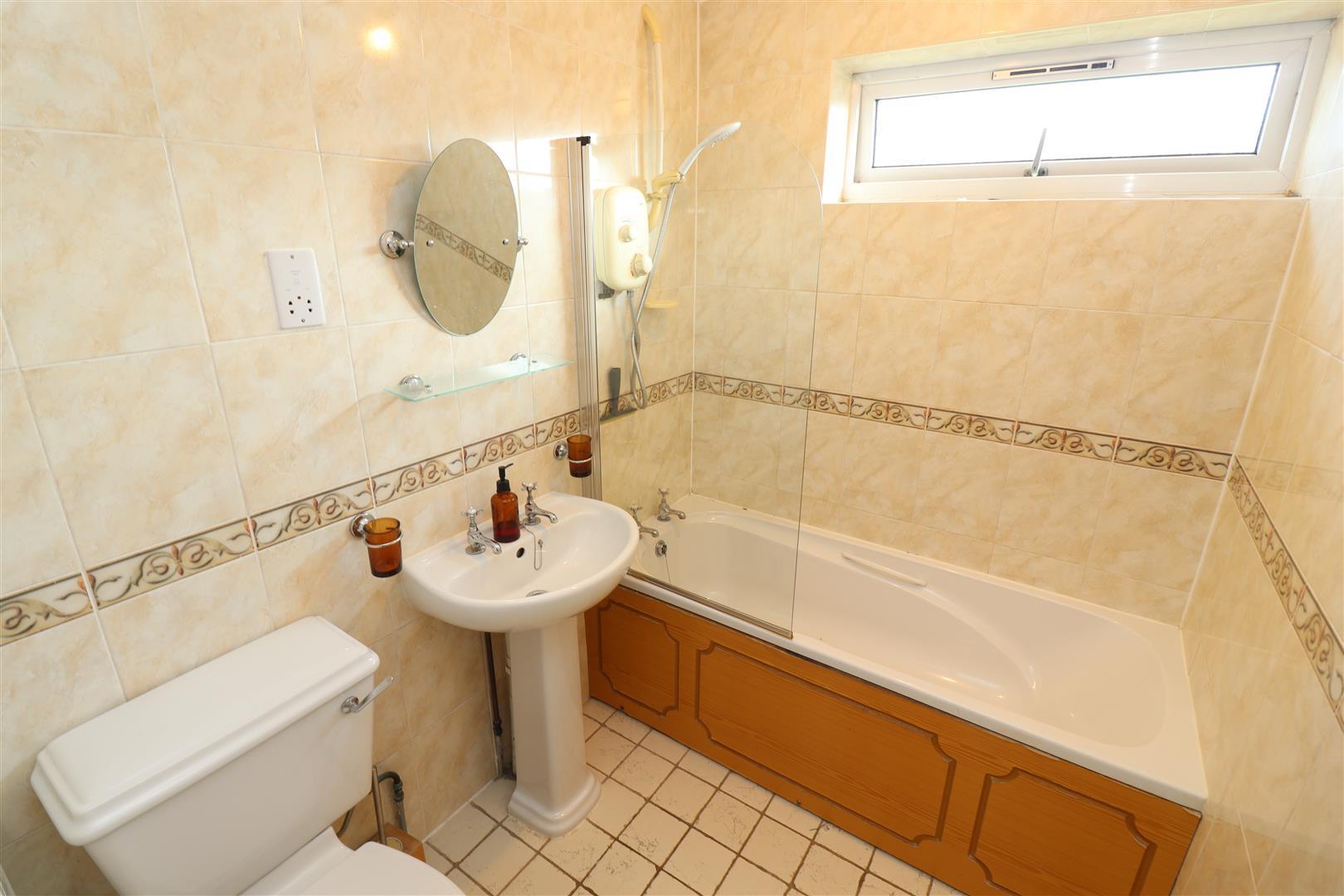 Property Image 628ed371-356d-4f10-94d5-0a3558cfca7a