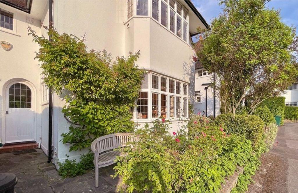Property Image 628fc5e2-715d-4c1d-ba8a-f9bcd12224db