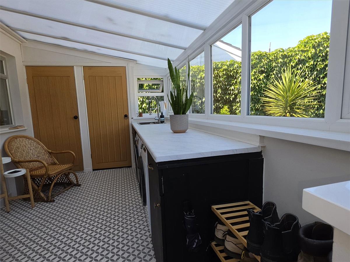 Property Image 6299a80f-4362-490a-821e-26805aa4bb1f