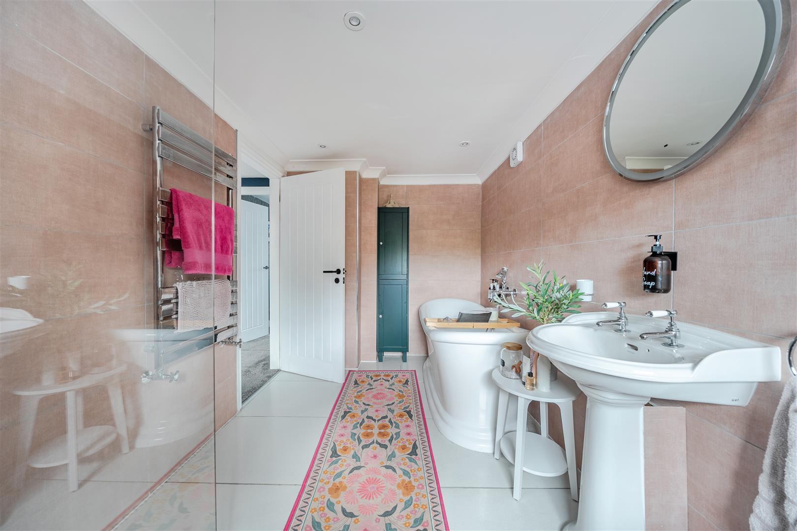Property Image 6299af33-214e-44ec-9546-179e5b27709d