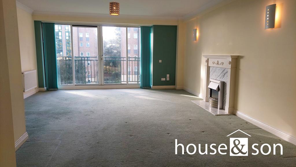 Property Image 629dd6ab-8a00-452b-a03f-e4b87858d477