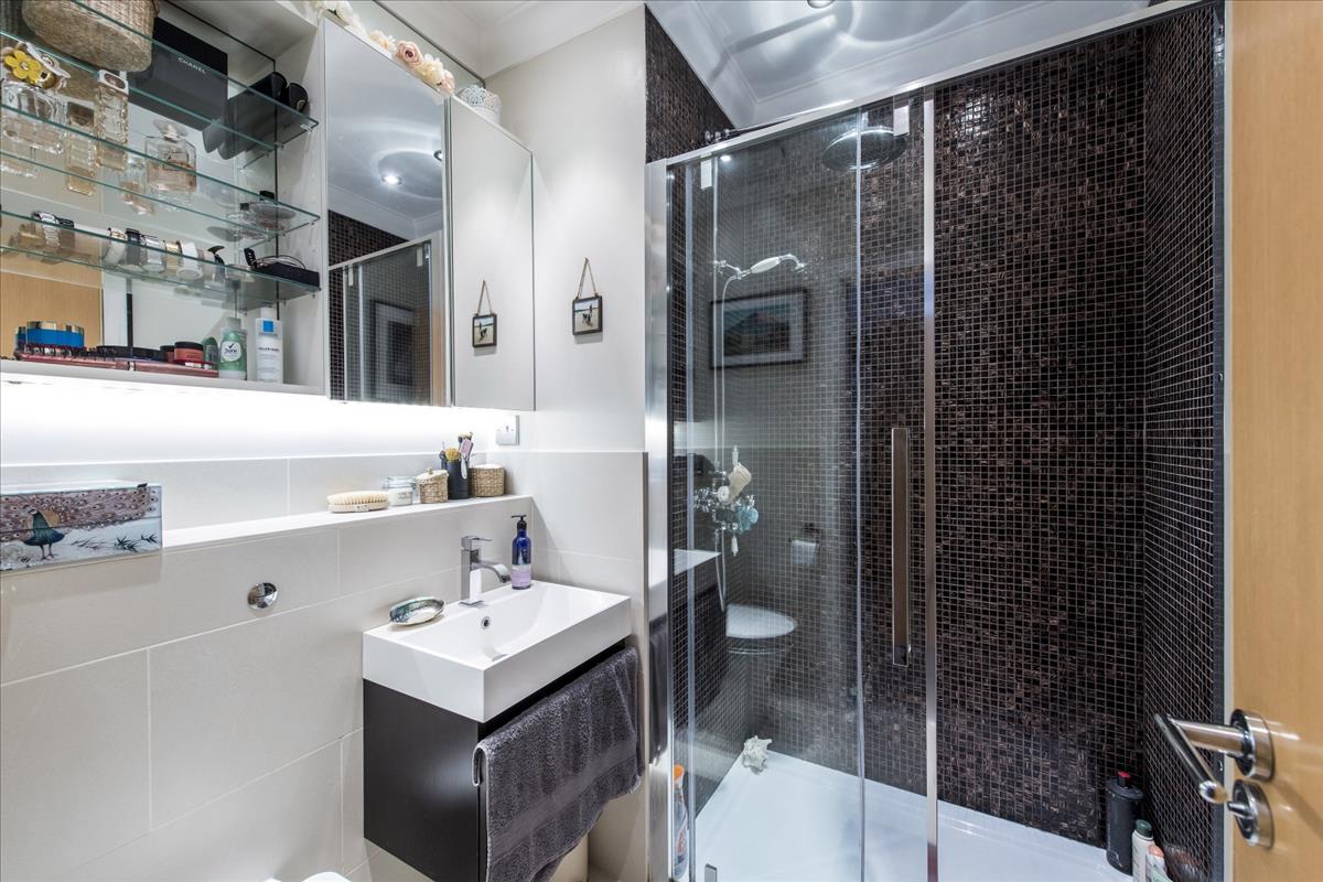 Property Image 629f3efa-de7c-4535-97a7-2991e302a656