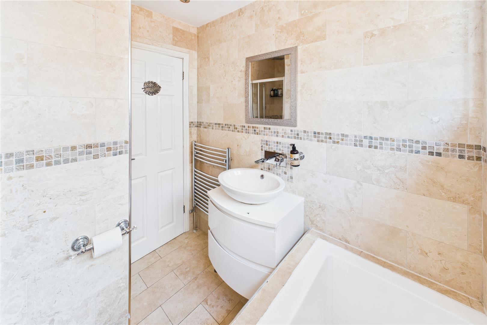 Property Image 62a9a1ea-cf51-4795-a2c4-0ab9b607d472