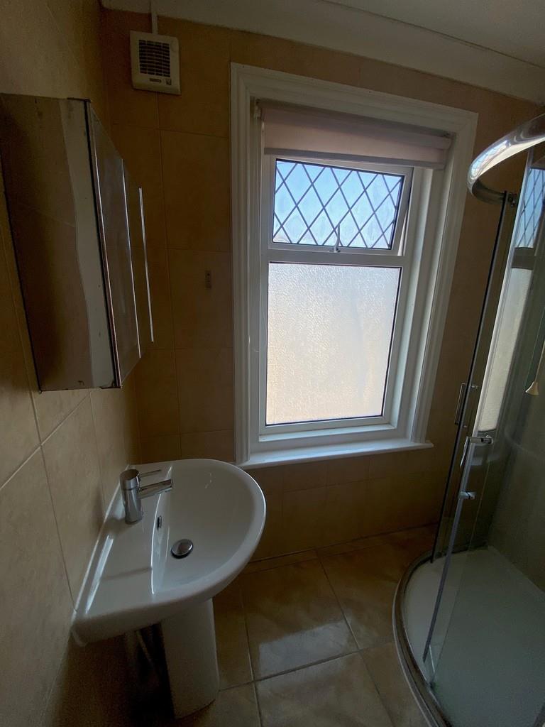 Property Image 62aeedc3-1ca7-4540-bfd0-29f4b84e2d73