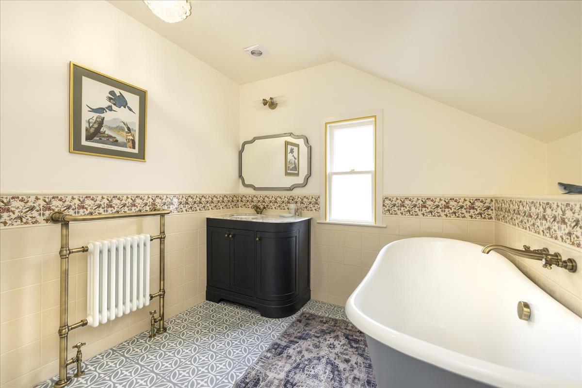 Property Image 62b19d45-0932-4906-bb8a-9cb11aae1541