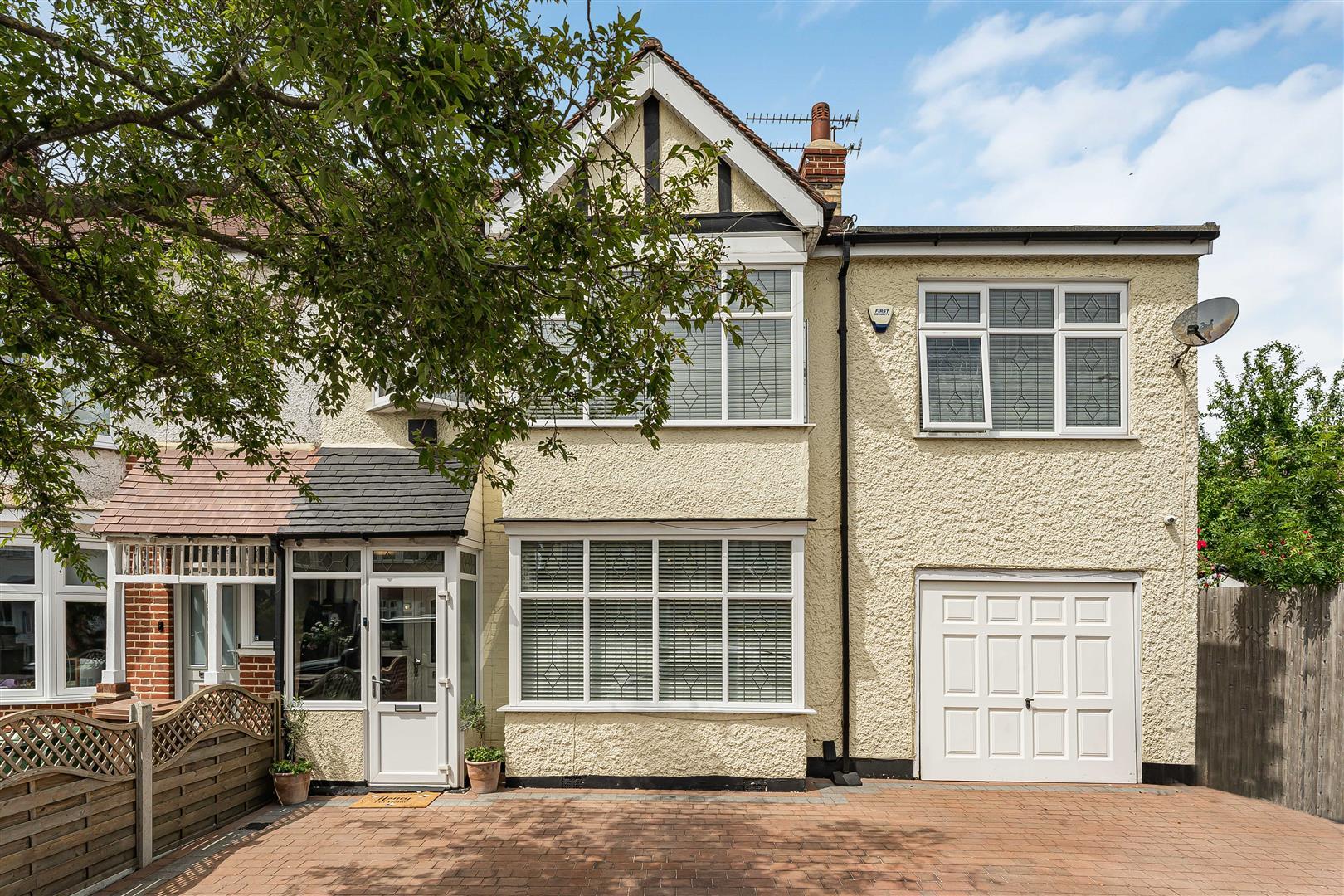 Property Image 62b35a02-1e50-4d17-88bc-7df911b65a61