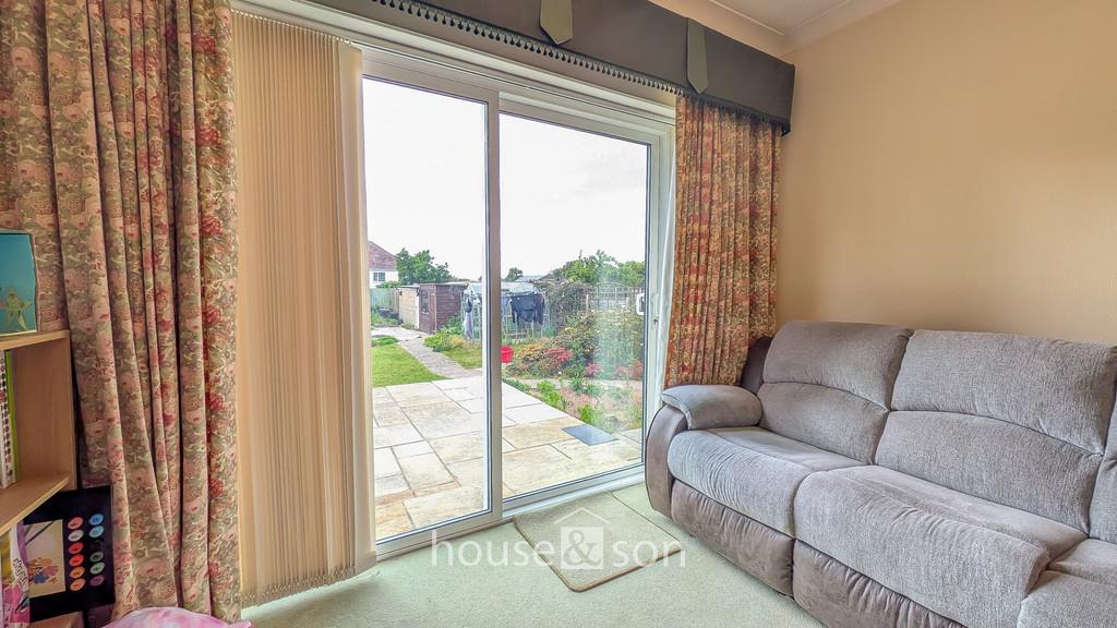Property Image 62c60bdc-2405-4185-8c89-7eb665606372