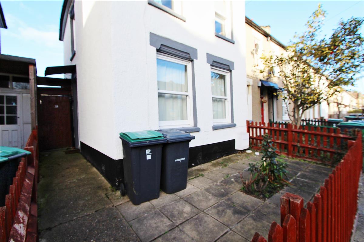 Property Image 62cca655-07d9-418d-9fa7-970fc846a945