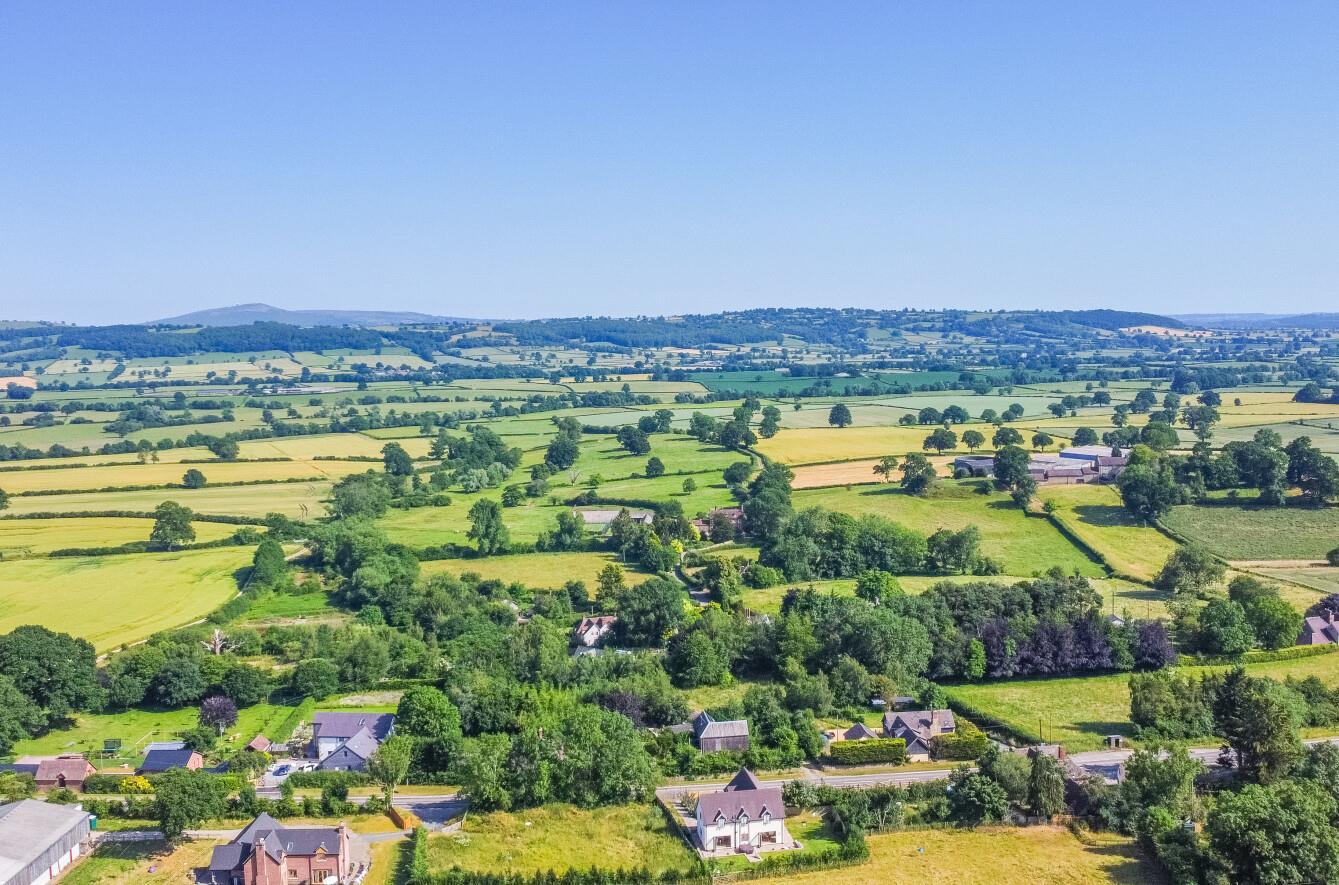 Property Image 62d4a4fc-031d-4fbe-b803-08cb1d0c8181
