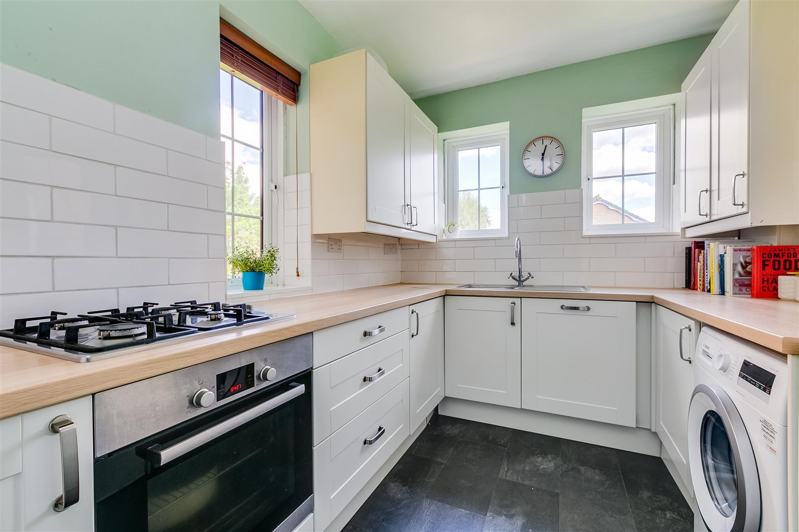 Property Image 62d587c8-7937-49d7-9364-3857147e5bc2
