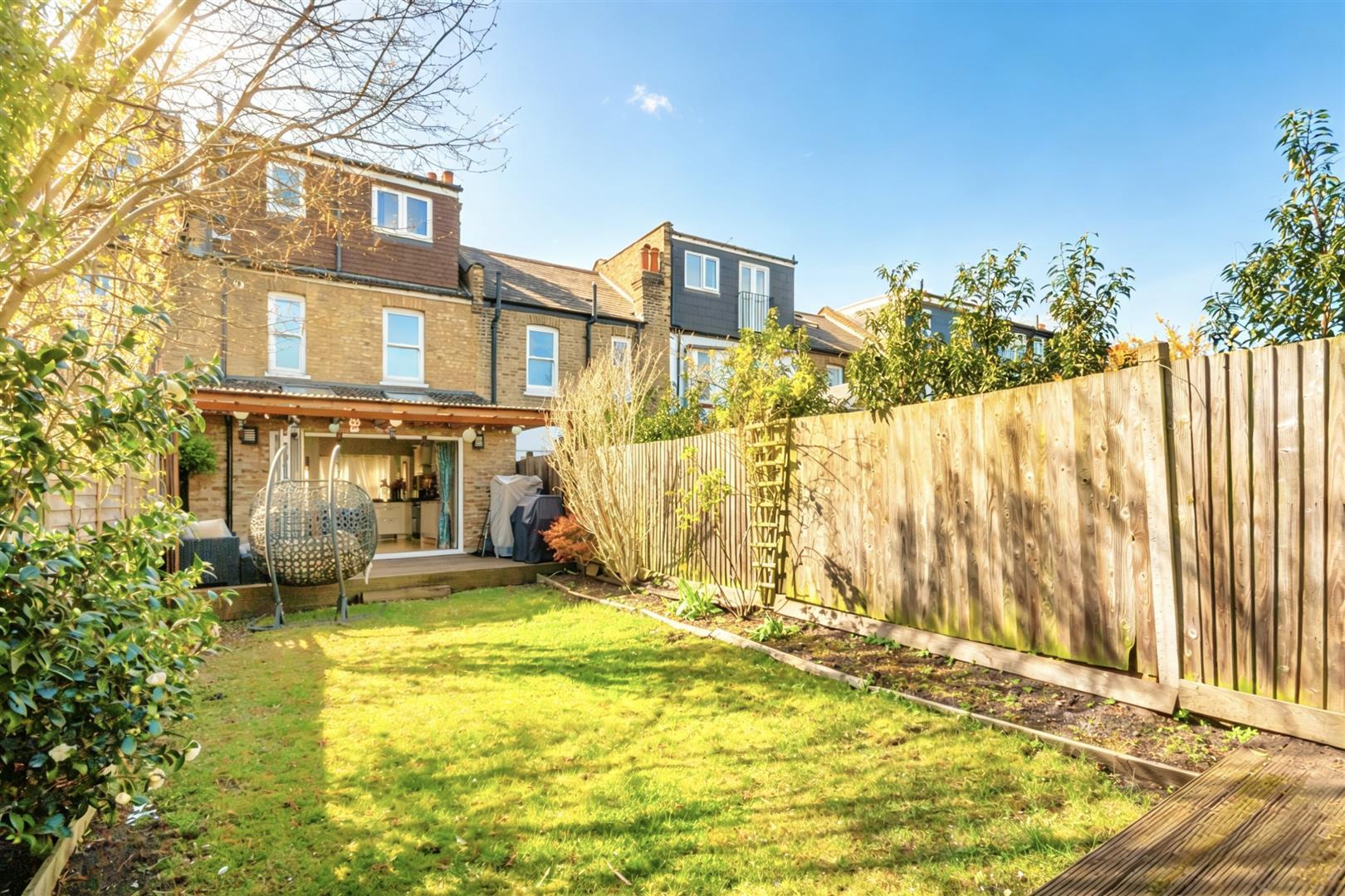Property Image 62dd0d51-ab2c-4f06-ae07-81b7d5882222