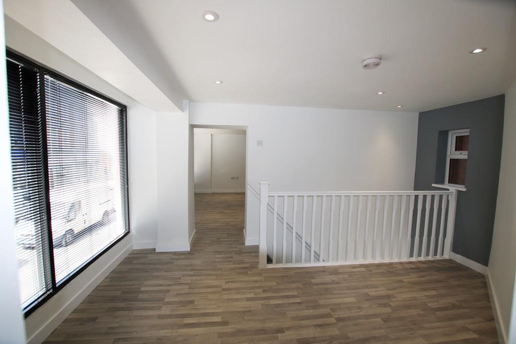 Property Image 62dd640b-8b6e-4159-ac87-820994c81194