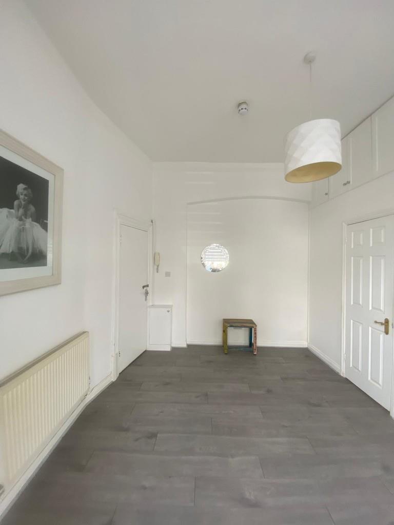 Property Image 62ed20d7-3b4f-4194-9833-37f2c3e7d956