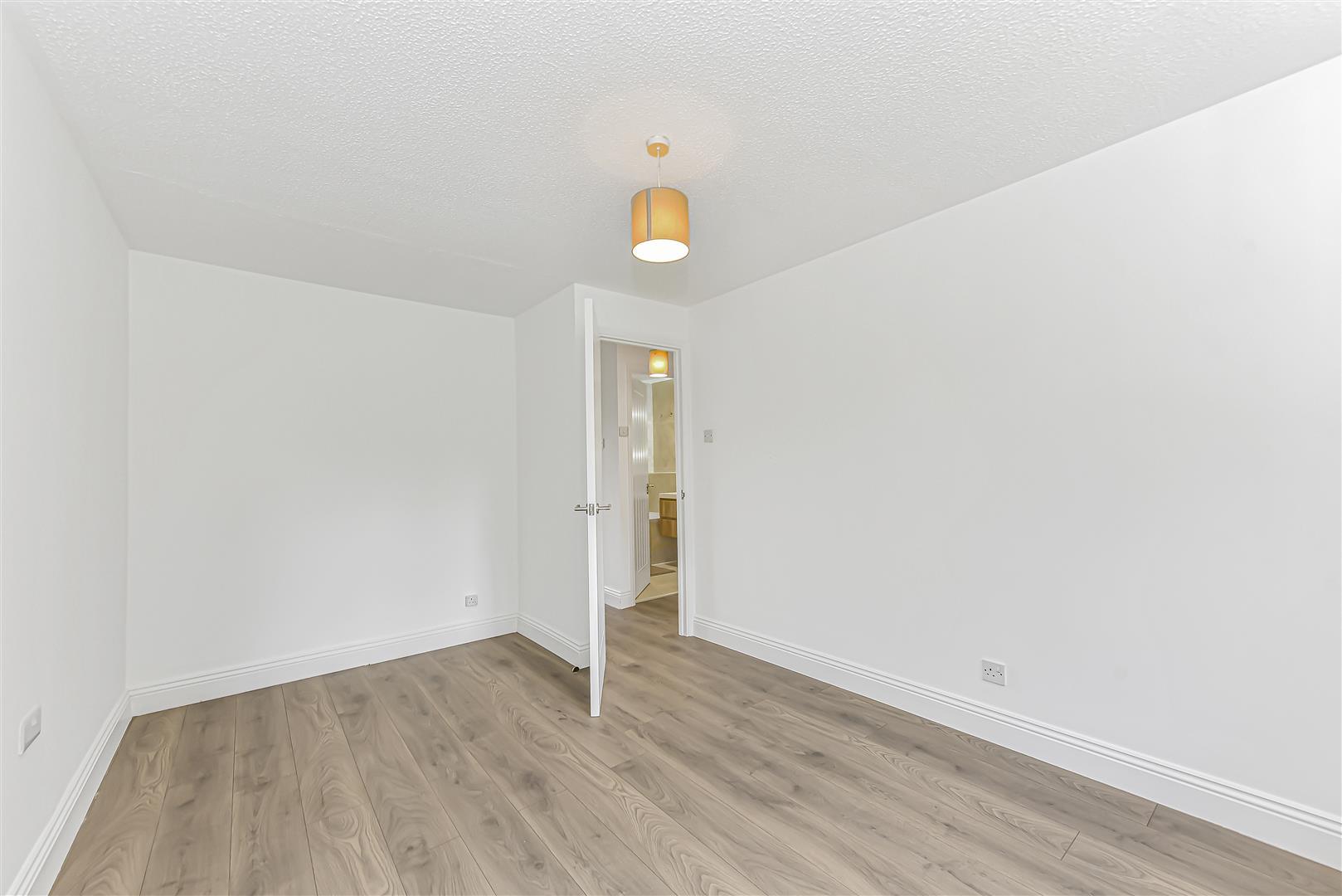 Property Image 62edcedc-a191-4e90-8cfb-e5e764107132