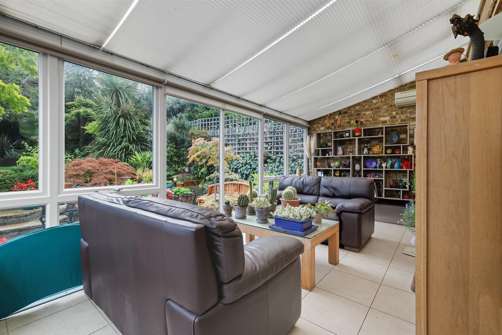 Property Image 62fa8483-4784-479d-acd0-46e529d0da2e