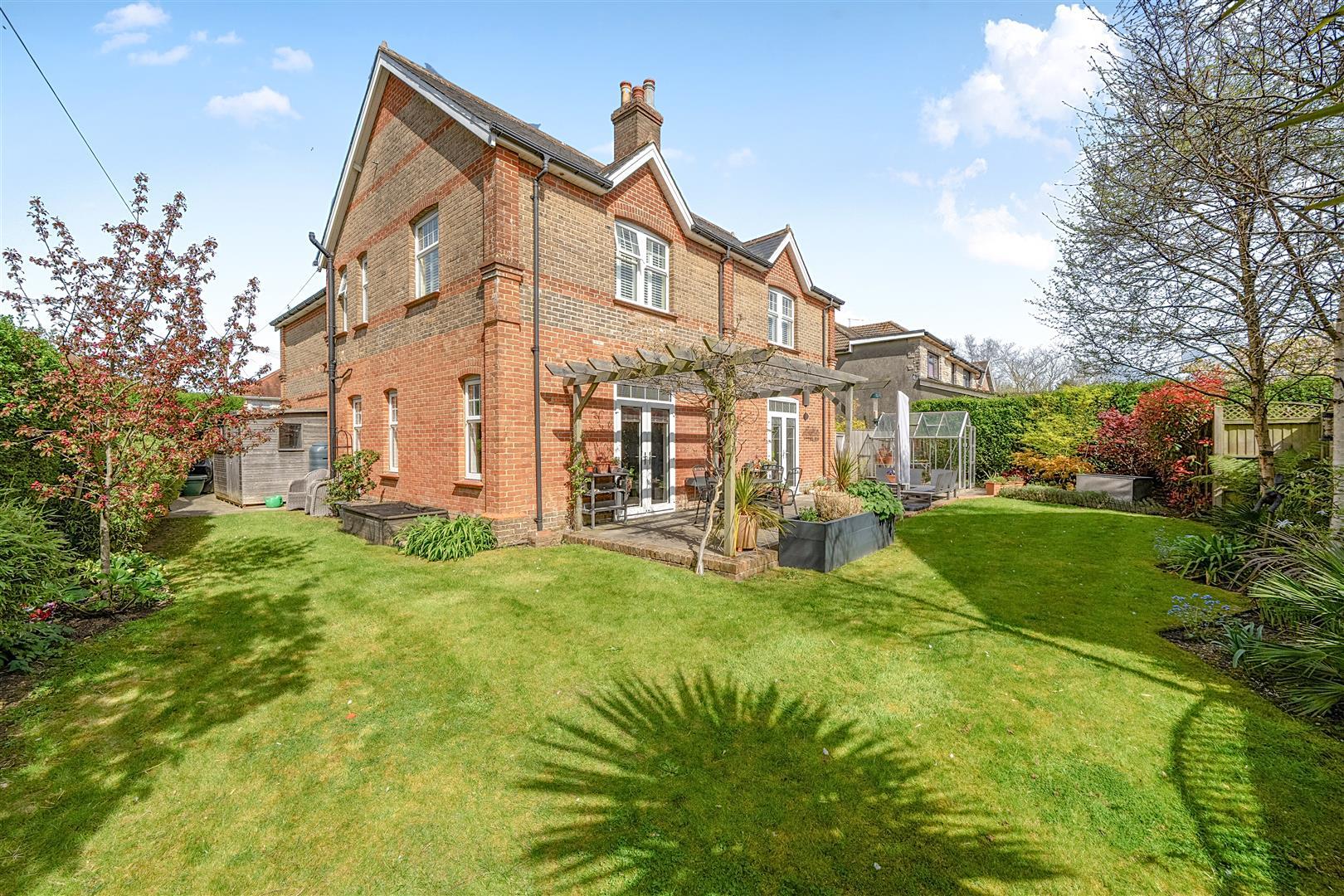 Property Image 62fe9cf7-21c4-4b3e-80a2-63ce8deeca40