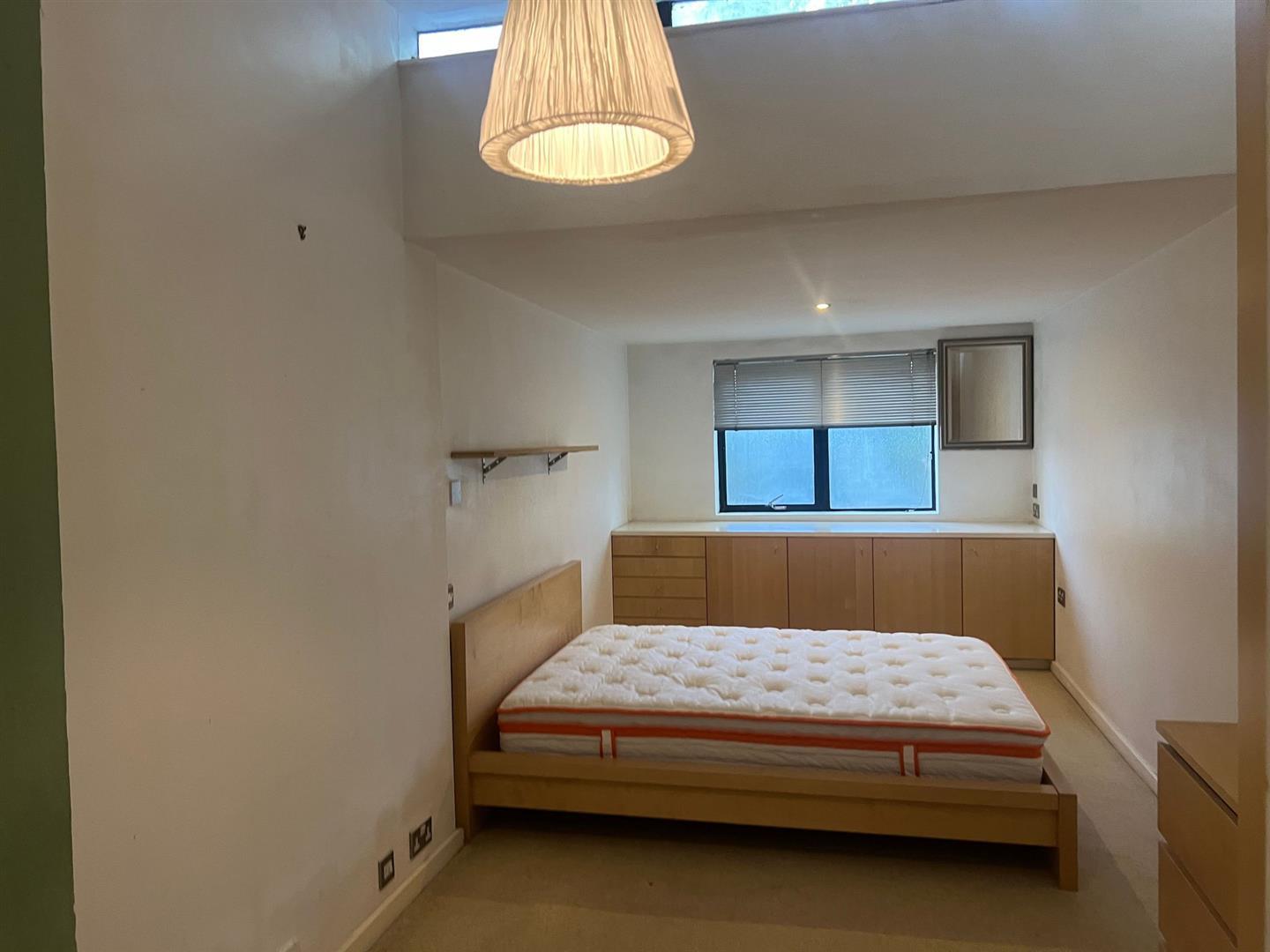 Property Image 630d6dec-cb99-459e-96e5-edb880ca49e1