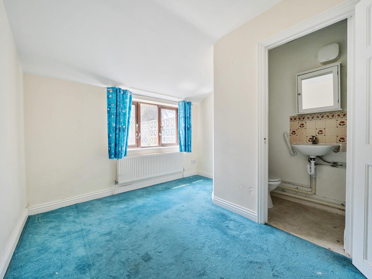Property Image 630ea225-db7b-480a-8d7c-3c64a962afd2