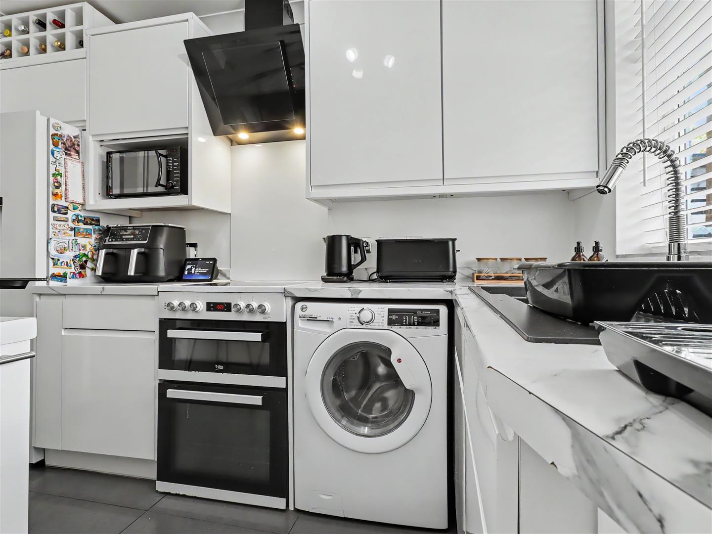 Property Image 63179348-748f-499d-a339-aa70fae5a309