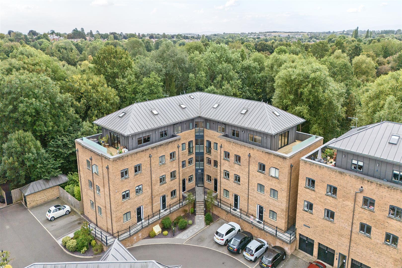 Property Image 631f8d22-c34b-4ea0-b130-26bf07d38fac