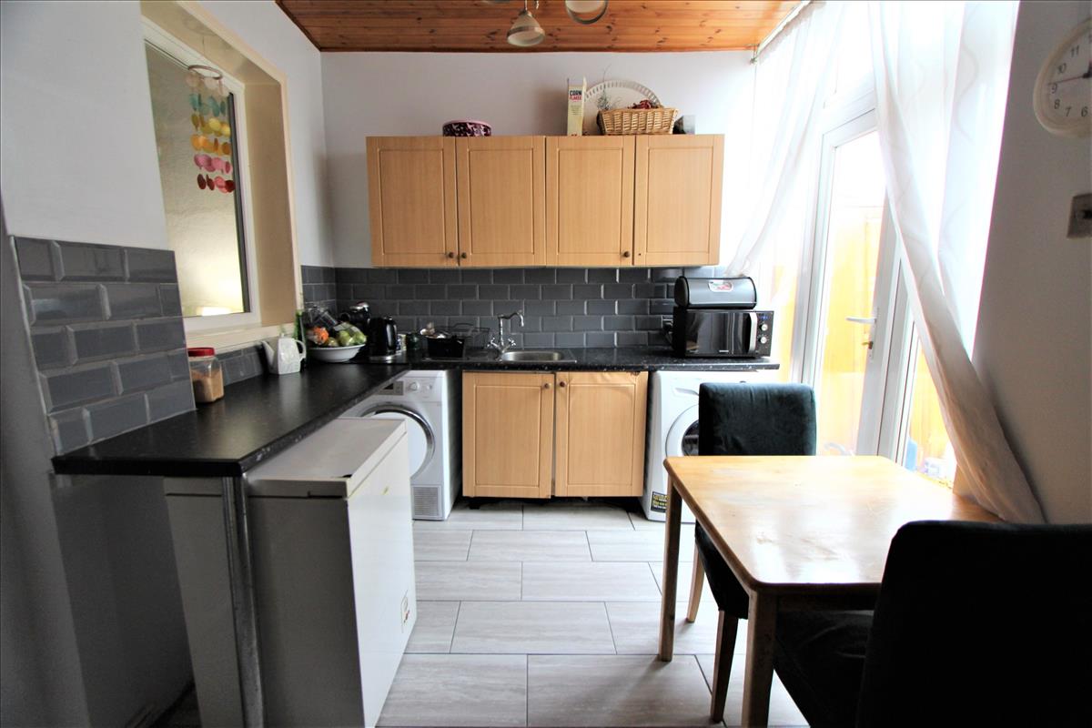 Property Image 634b82ad-9a6b-4c49-b974-3b7e414d6515