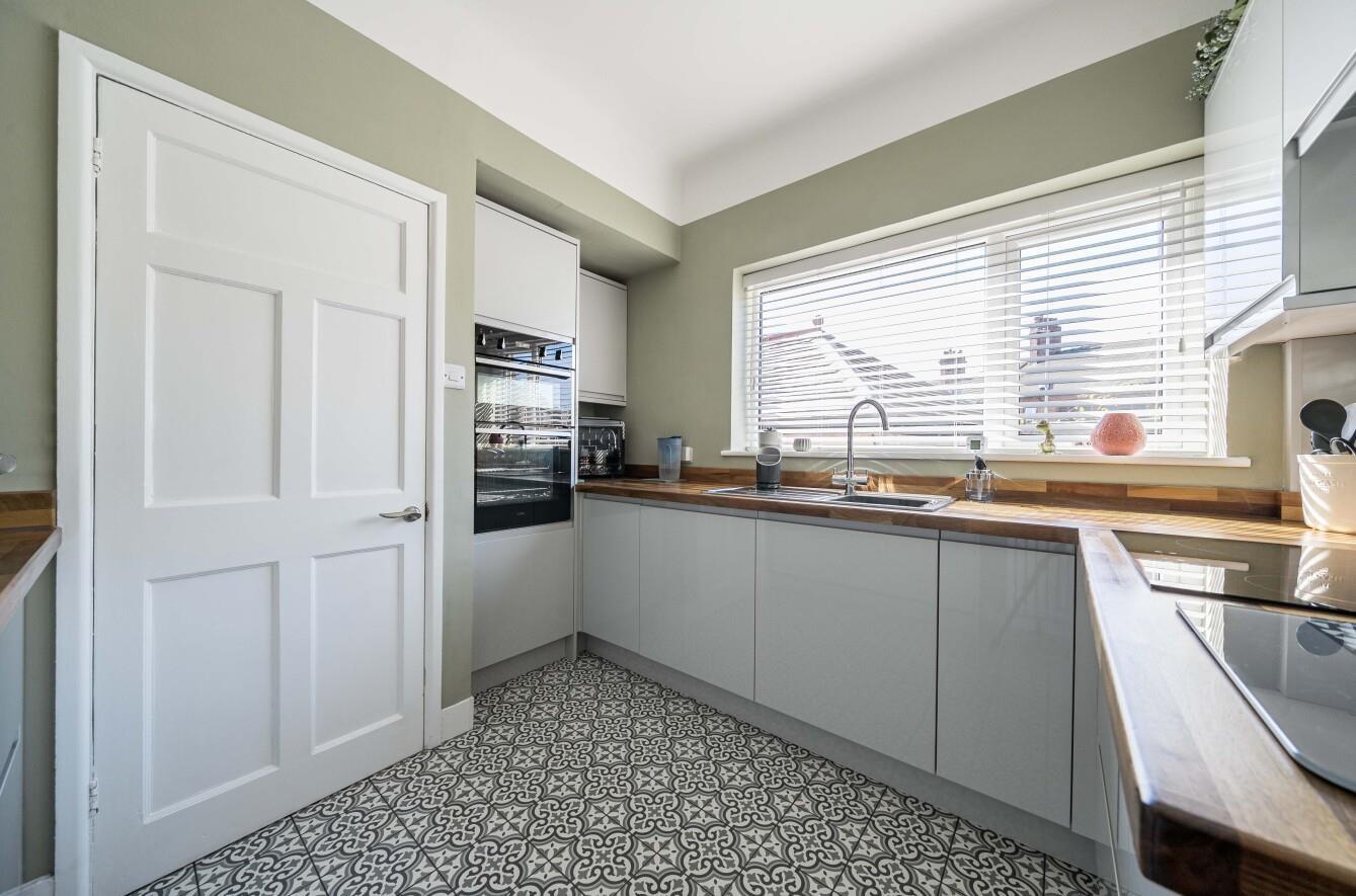 Property Image 635a0109-8711-4c18-9845-74b7b9de6f19