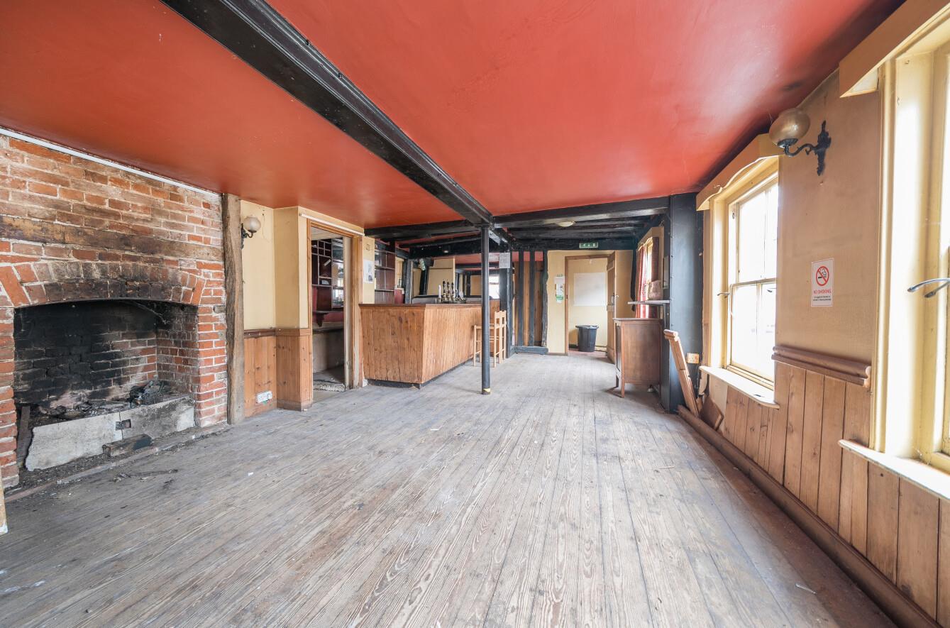 Property Image 6360ef53-aa0d-4e69-a9d5-fa6ef1059552