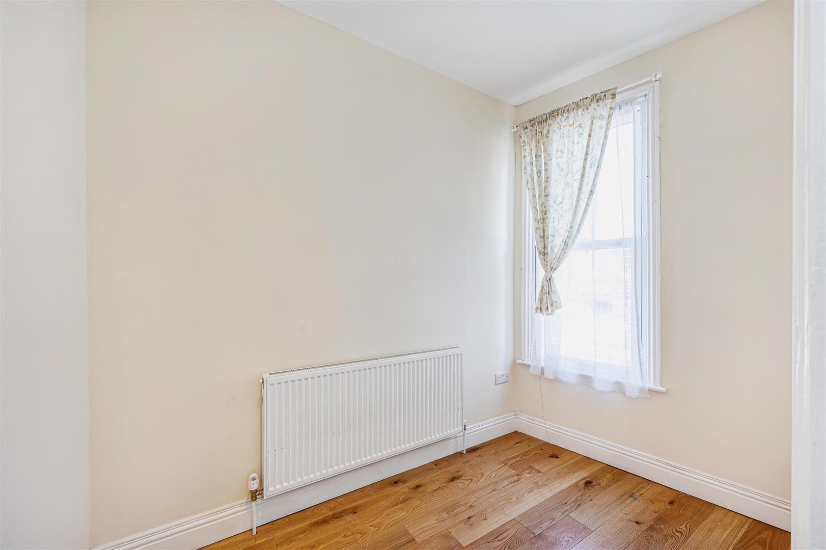 Property Image 636eaaf3-36ca-40af-8271-8fdb2b5a3dd9