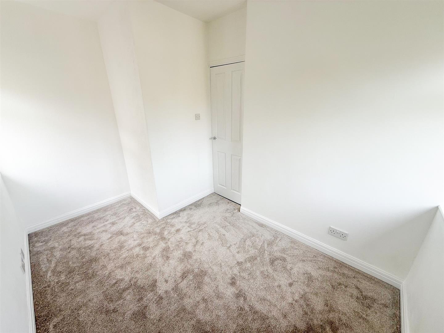 Property Image 63762764-45f2-4078-b6b4-b74100cfe1ed