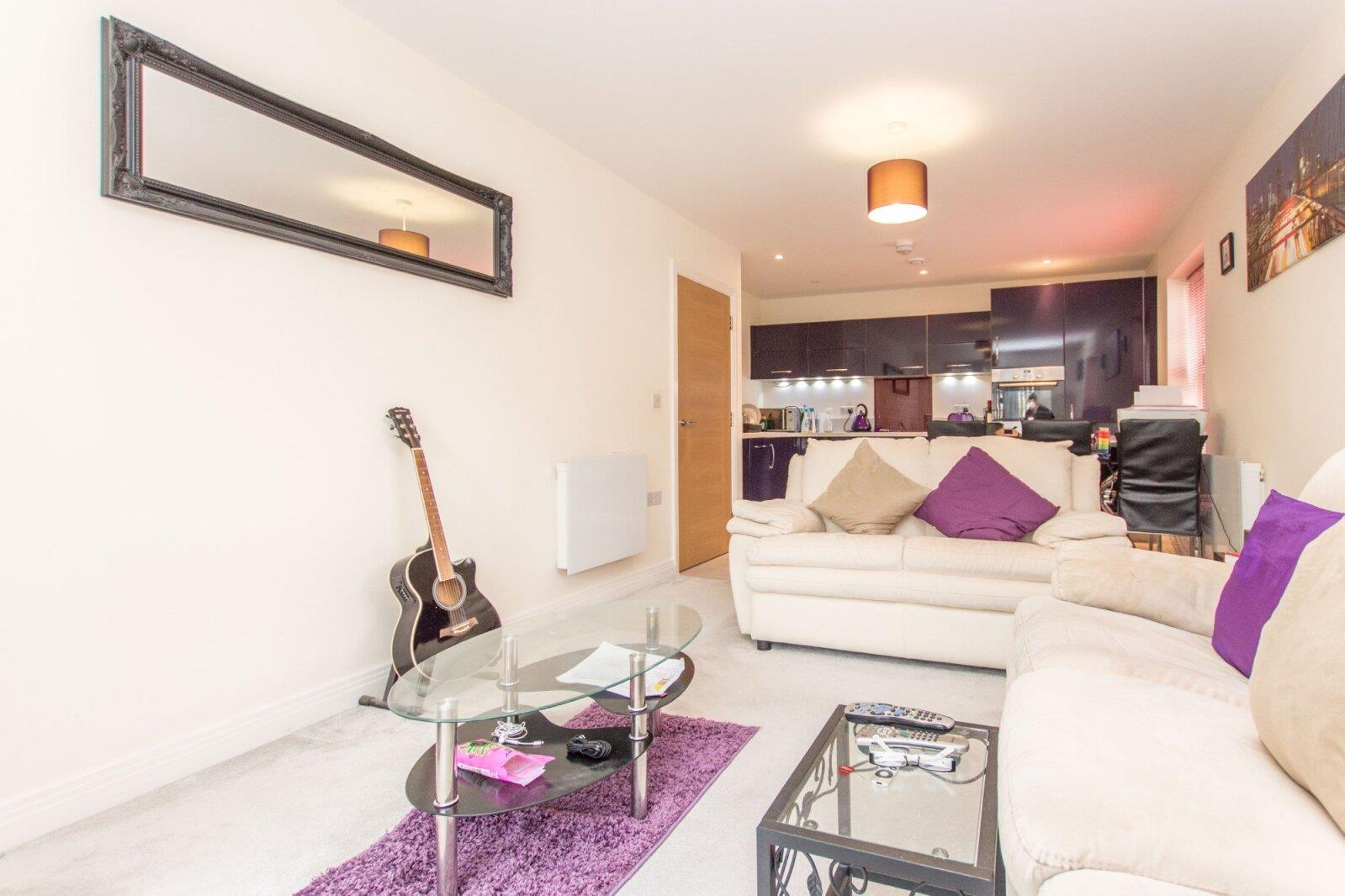 Property Image 637c04c7-9a2f-45c3-9b58-7c9a5565b155