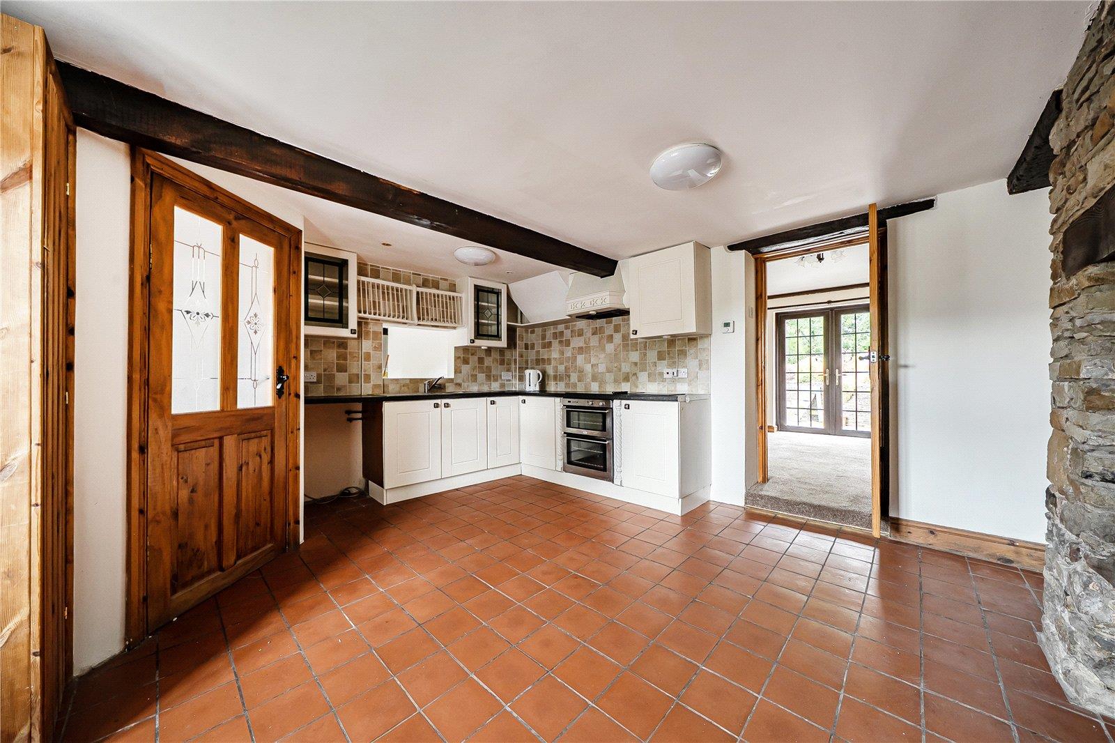 Property Image 63812feb-5de5-4ec4-9318-0994b5060265