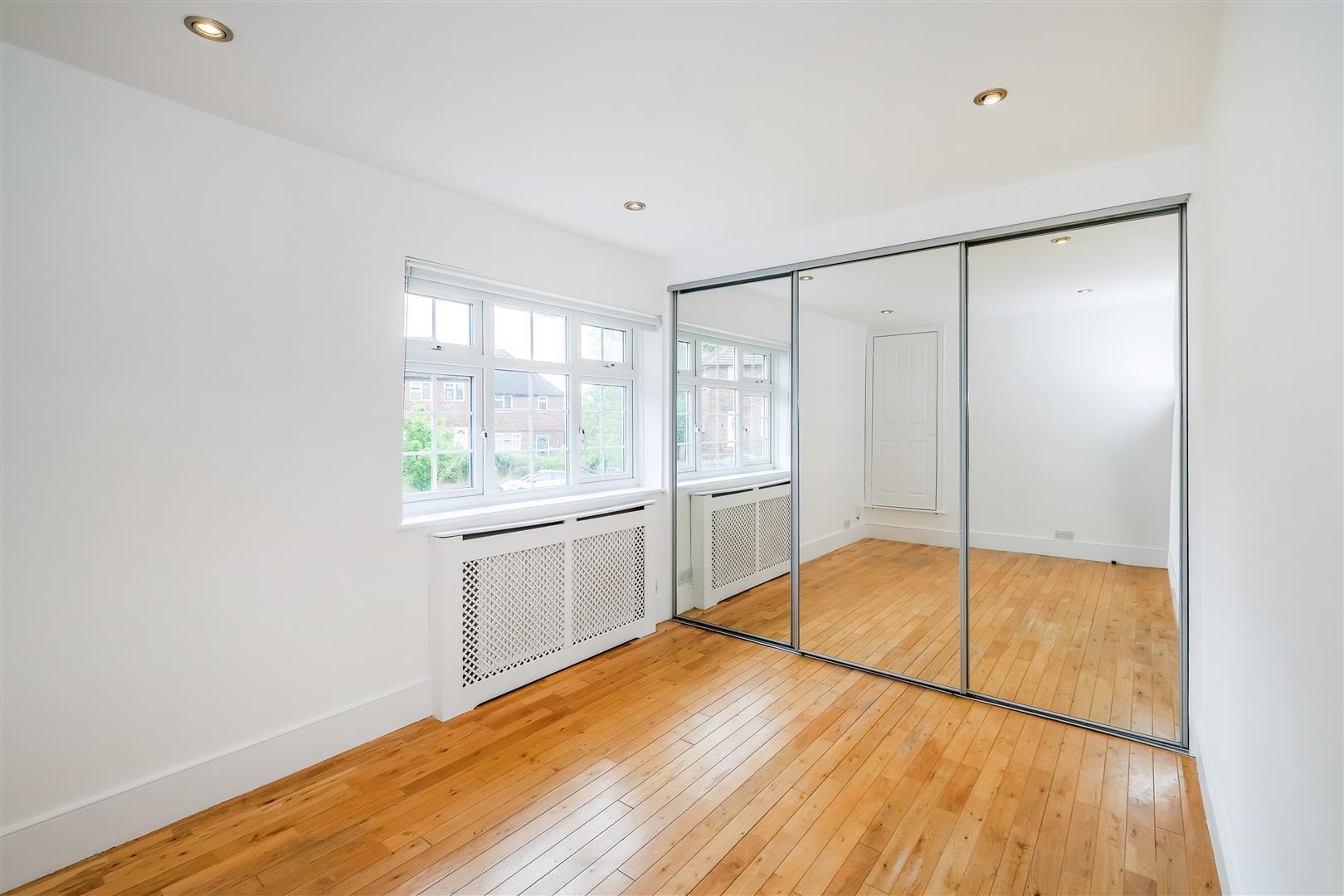 Property Image 638848cd-b389-400a-9a0b-5e39f9013296