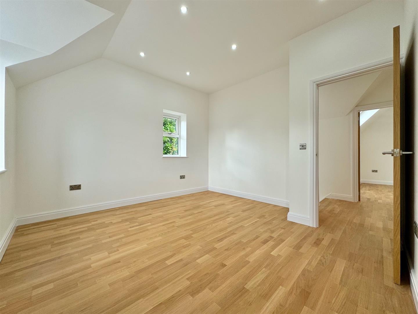 Property Image 6397e11d-5d9a-48d9-a0a2-d63b6b42aa65