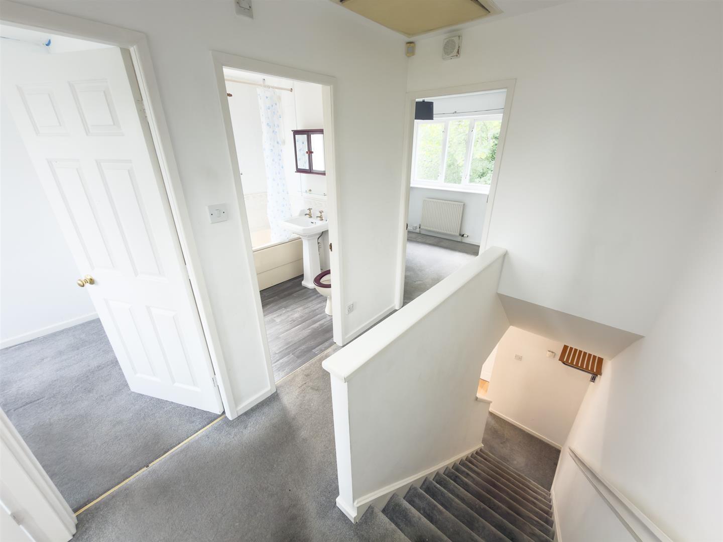 Property Image 63985eda-e3a9-4067-b16d-f02fff7cd2f0