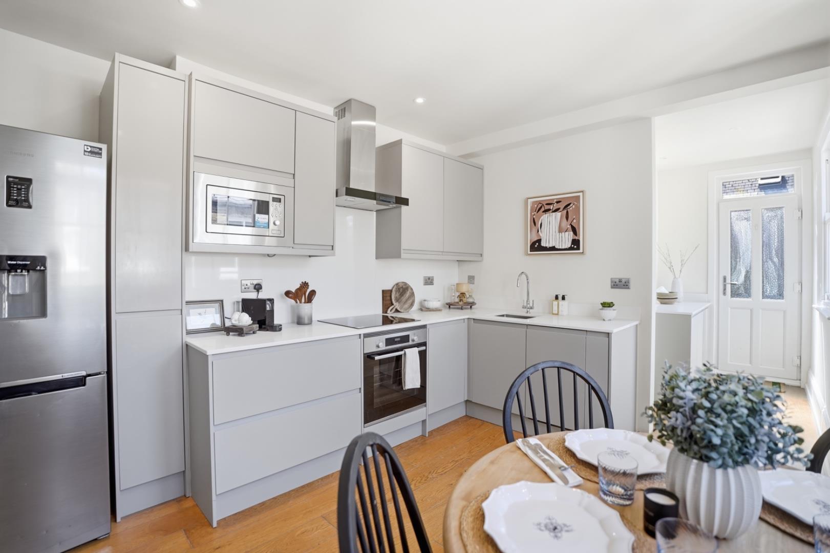 Property Image 639cdaf9-9470-47c7-9ee7-47870986a91a
