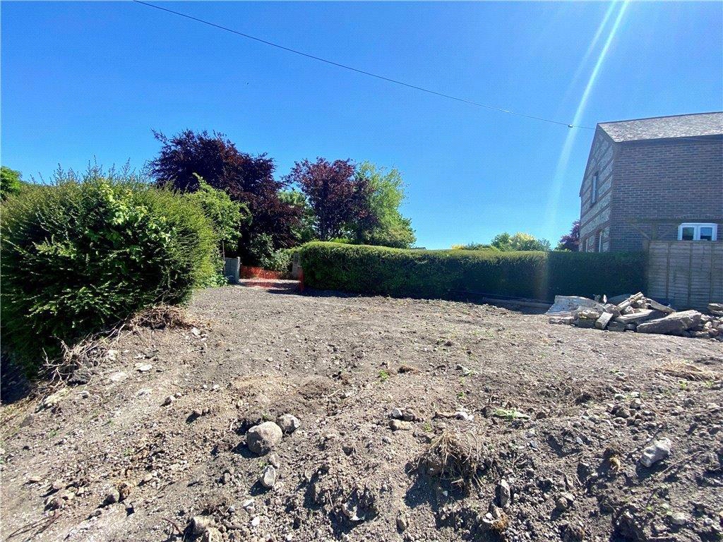 Property Image 63a02de2-764a-4bc1-9e7a-023f66b31e9c