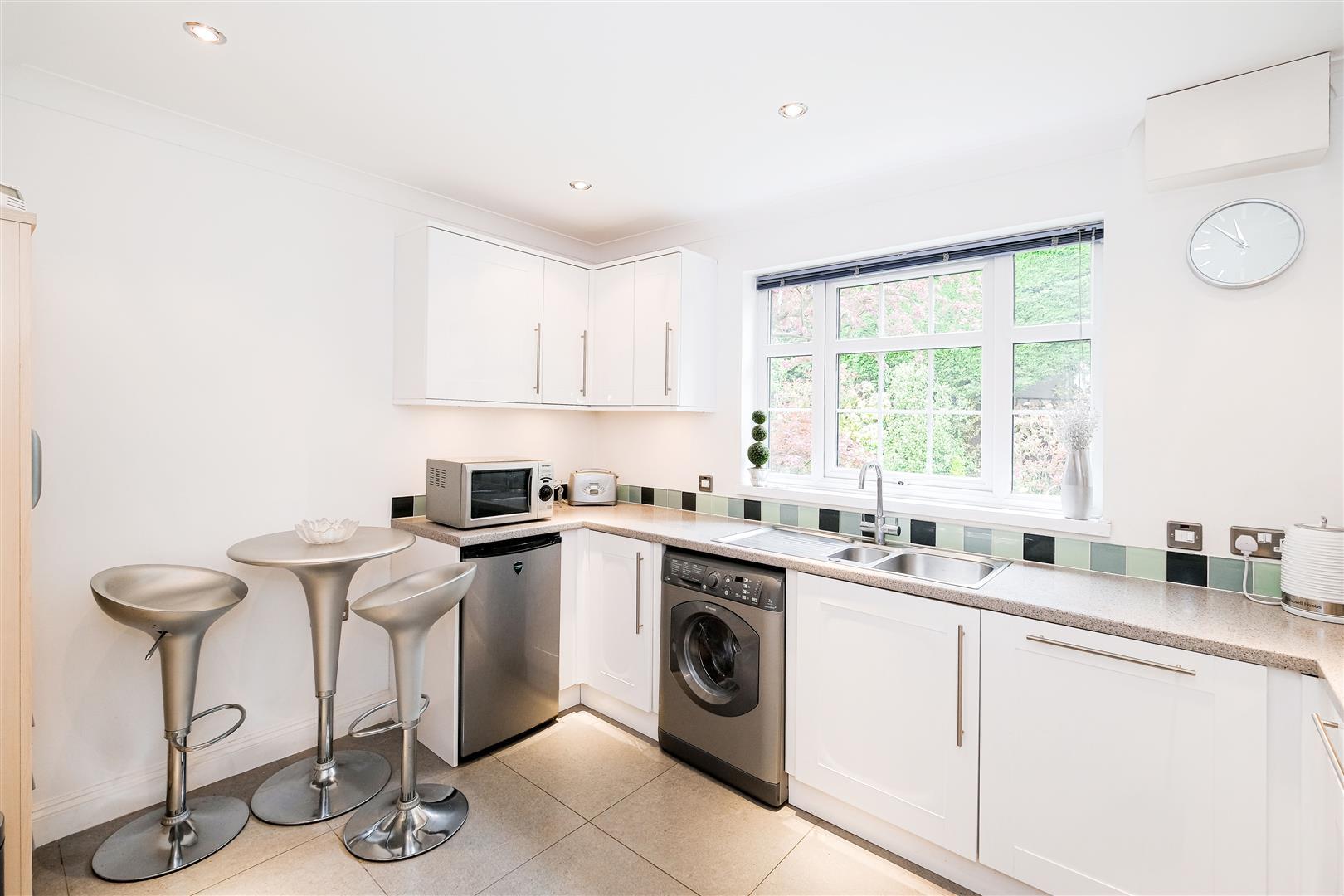 Property Image 63a4444c-ed7d-4b2b-944d-52abc82d4e12